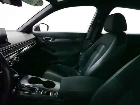 Certified 2024 Honda Civic Sport image 13