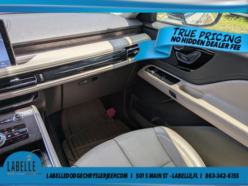 Used 2022 Lincoln Aviator Reserve RWD image 15