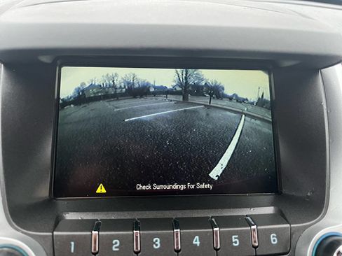 Used 2013 Chevrolet Equinox LT w/ Driver Convenience Package AWD/4WD image 22