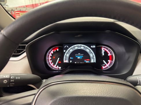 Certified 2025 Toyota RAV4 XLE w/ Convenience Package AWD/4WD image 10