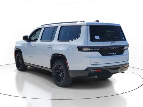 New 2026 Jeep Grand Wagoneer Limited image 4