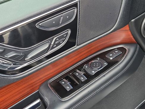 Used 2021 Lincoln Navigator L Reserve image 16