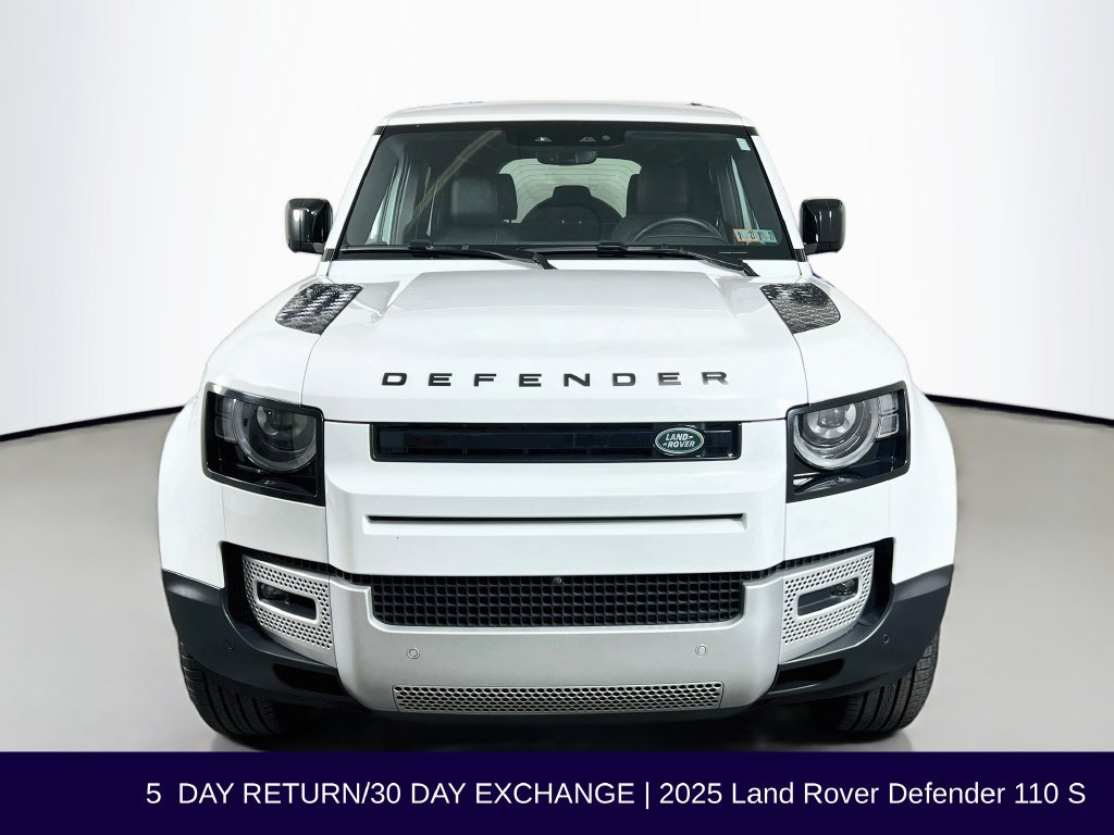 Used 2025 Land Rover Defender 110 S AWD/4WD image 2