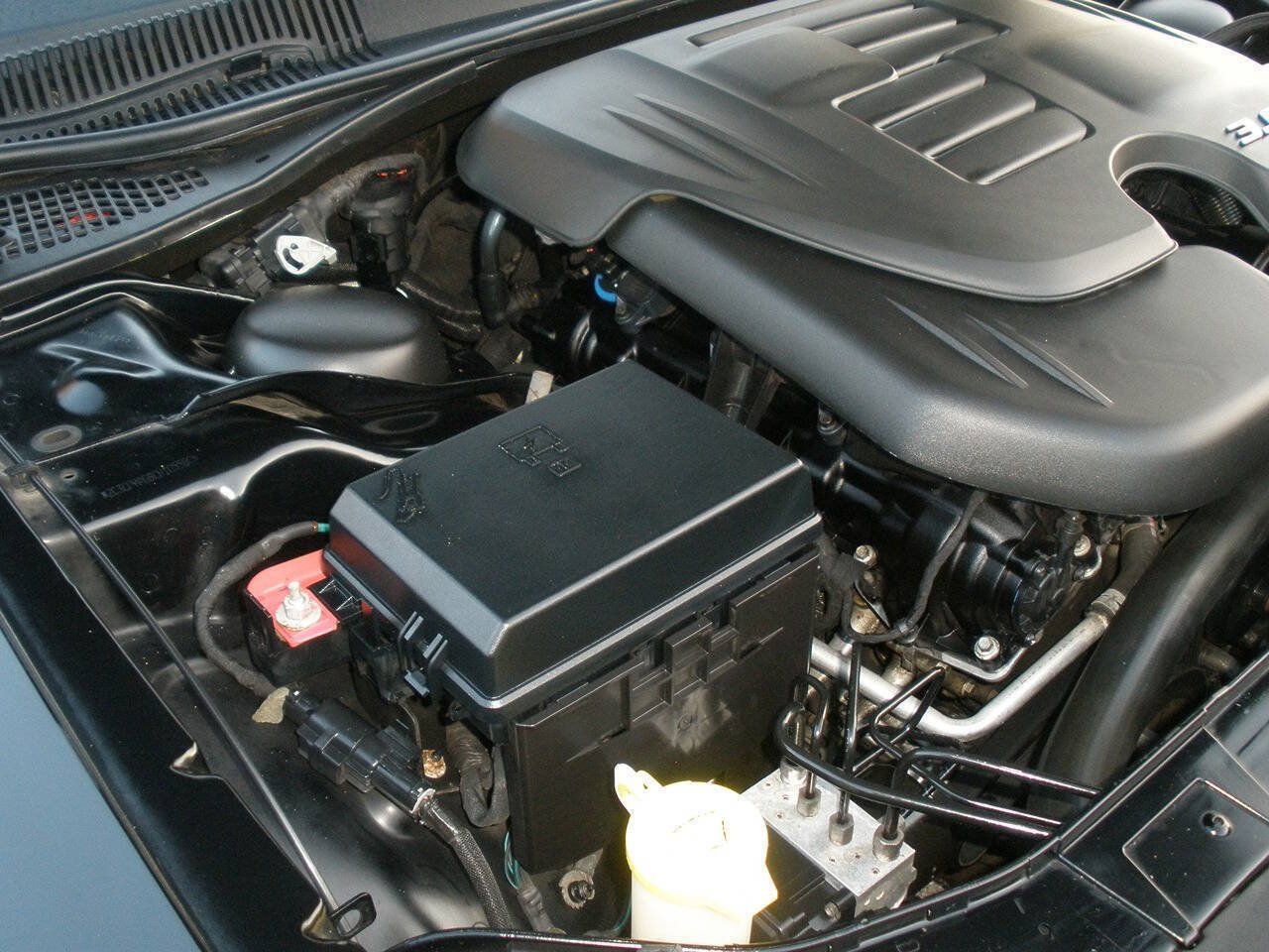 Used 2012 Dodge Challenger SXT Plus RWD image 14