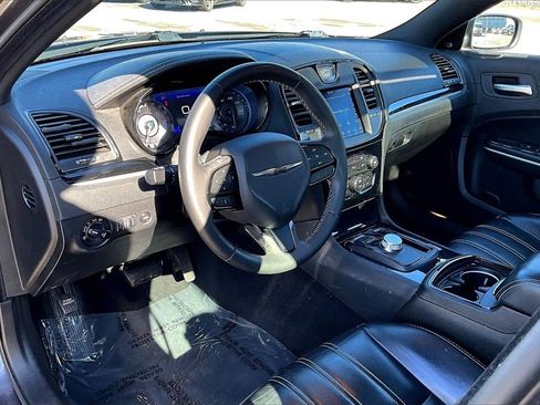 Used 2023 Chrysler 300 S image 13