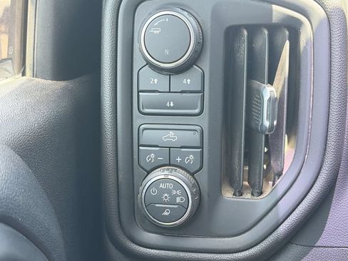 Used 2023 Chevrolet Silverado 2500 Custom w/ Custom Convenience Package AWD/4WD image 20