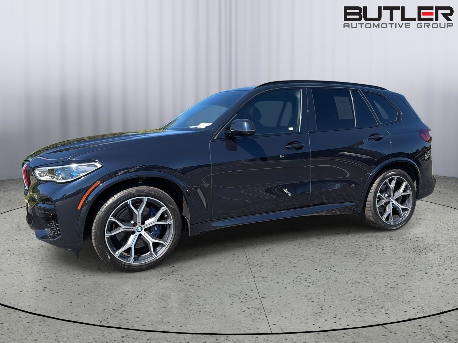 Used 2022 BMW X5 sDrive40i w/ M Sport Package RWD image 3