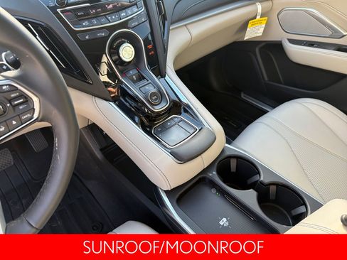 Used 2025 Acura RDX w/ Technology Package image 17