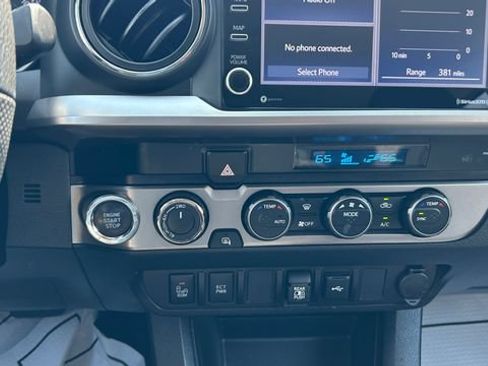 Used 2023 Toyota Tacoma SR5 w/ Technology Package AWD/4WD image 16
