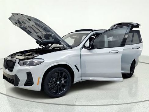 Used 2024 BMW X3 sDrive30i w/ M Sport Package RWD image 14