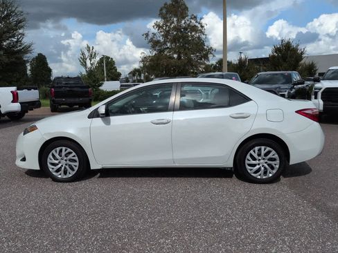 Used 2019 Toyota Corolla LE FWD image 3