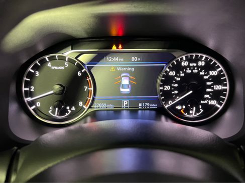 Certified 2024 Nissan Altima 2.5 SR w/ SR Premium Package FWD image 18