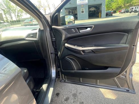 Used 2023 Ford Edge SE AWD/4WD image 30