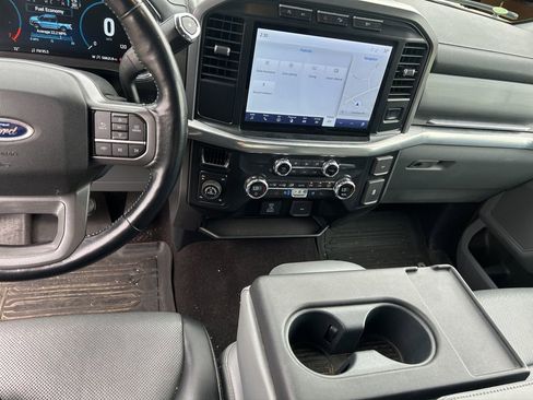 Used 2021 Ford F150 Lariat w/ FX4 Off-Road Package AWD/4WD image 28