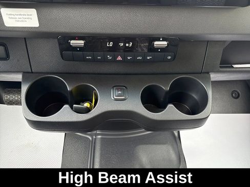 Used 2024 Mercedes-Benz Sprinter 3500 image 18