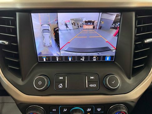 Used 2023 GMC Acadia Denali w/ Denali Ultimate Package image 25