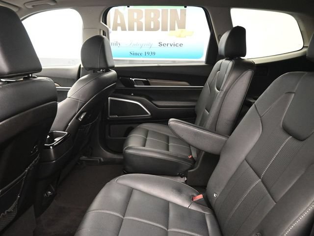Used 2022 Kia Telluride EX w/ EX Premium Package AWD/4WD image 11
