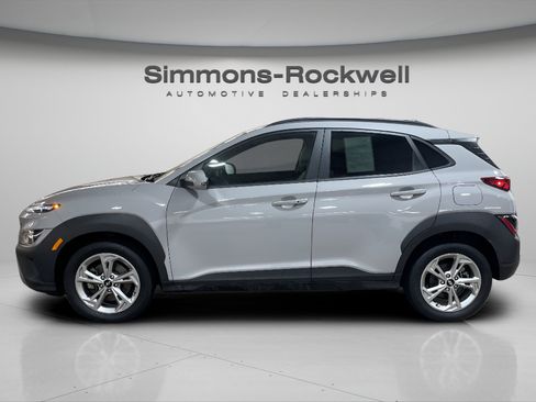 Used 2023 Hyundai Kona SEL w/ Cargo Package AWD/4WD image 2