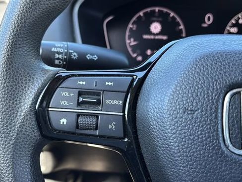 Used 2022 Honda Civic LX image 16