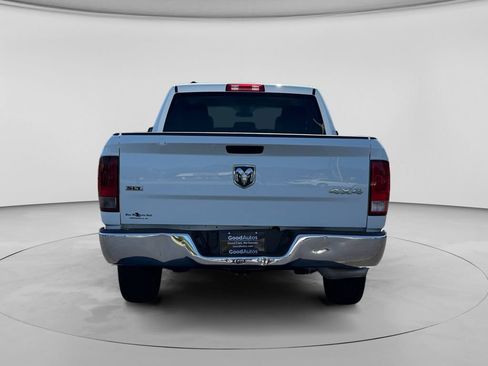 Used 2022 RAM 1500 Classic SLT AWD/4WD image 7
