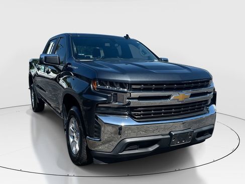 Used 2022 Chevrolet Silverado 1500 LT RWD image 1