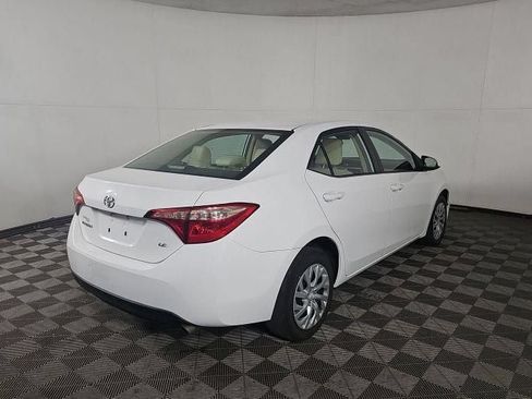 Used 2018 Toyota Corolla LE FWD image 4