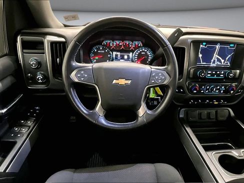 Used 2018 Chevrolet Silverado 1500 LT w/ All Star Edition AWD/4WD image 9