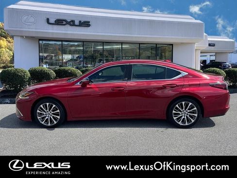 Used 2019 Lexus ES 350 w/ Accessory Package FWD image 2