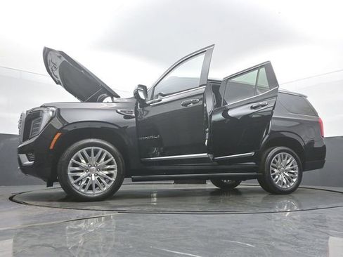 New 2026 GMC Yukon Denali w/ Sun & Power Step Package image 61