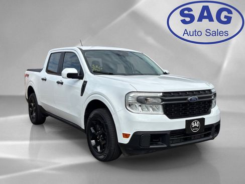 Used 2023 Ford Maverick XLT w/ Equipment Group 300A Standard AWD/4WD image 2