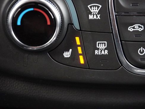 Used 2023 Chevrolet Traverse LT w/ LPO, Floor Liner Package image 56