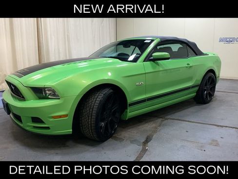 Used 2014 Ford Mustang GT w/ Equipment Group 301A RWD image 32