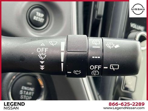 Used 2024 Subaru Crosstrek 2.0i Premium image 25