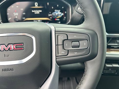 New 2026 GMC Sierra 2500 SLE w/ SLE Value Package; image 20