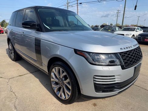Used 2018 Land Rover Range Rover HSE image 4