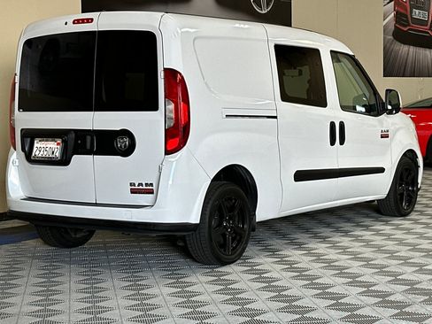 Used 2016 RAM ProMaster City Tradesman SLT w/ Rear Back-up Camera Group FWD image 4