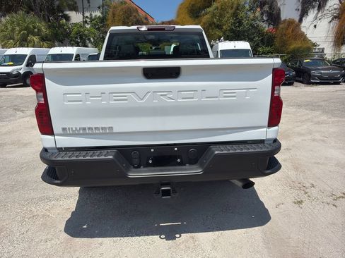 Used 2024 Chevrolet Silverado 2500 W/T w/ WT Fleet Convenience Package AWD/4WD image 4