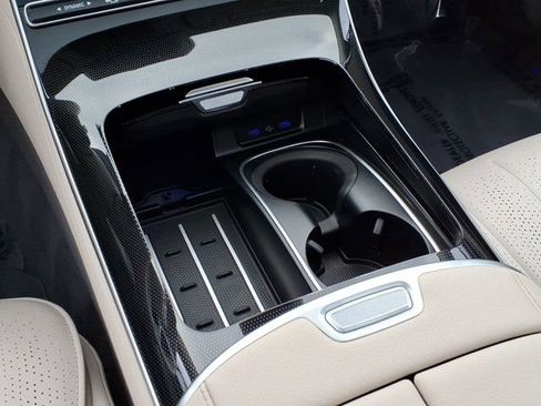 Certified 2023 Mercedes-Benz S 500 4MATIC image 7
