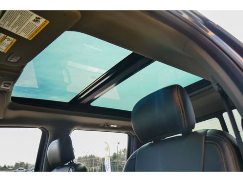 Used 2018 Ford F150 Lariat image 10