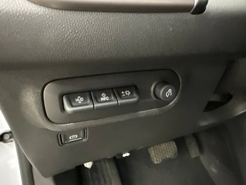 Used 2023 GMC Terrain AT4 w/ Tech Package AWD/4WD image 23