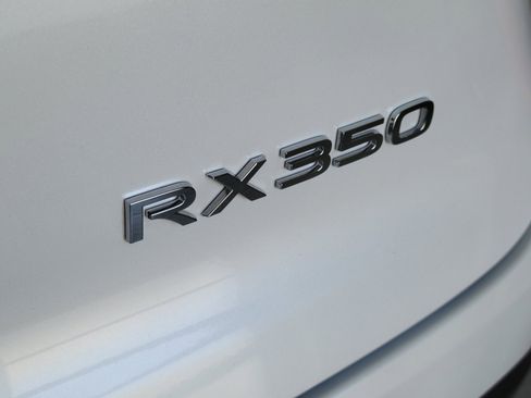 Used 2025 Lexus RX 350 FWD w/ Technology Package image 5