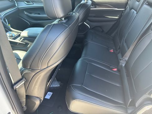 New 2026 Jeep Grand Cherokee Limited image 20