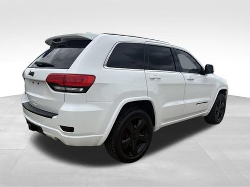 Used 2014 Jeep Grand Cherokee Altitude AWD/4WD image 18