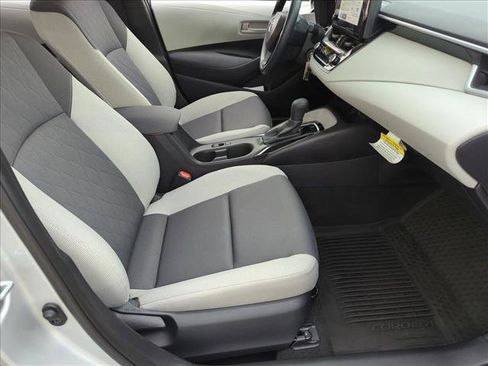 Certified 2024 Toyota Corolla LE FWD image 21