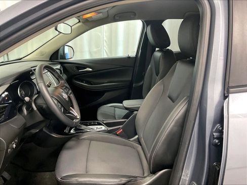 Used 2022 Buick Encore GX Select image 10