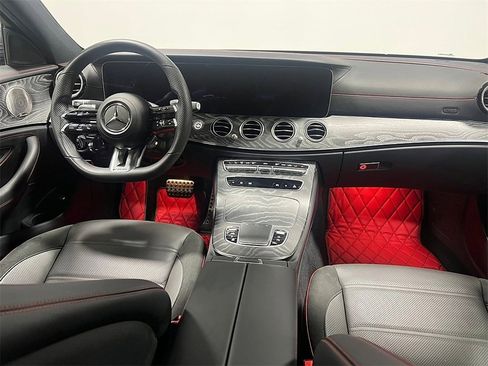 Used 2022 Mercedes-Benz E 53 AMG 4MATIC Sedan image 29