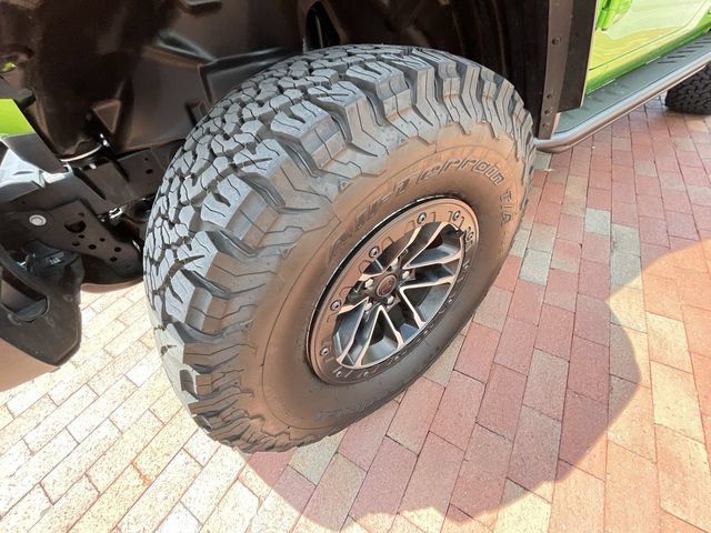 Used 2025 Jeep Wrangler Unlimited Rubicon AWD/4WD image 31