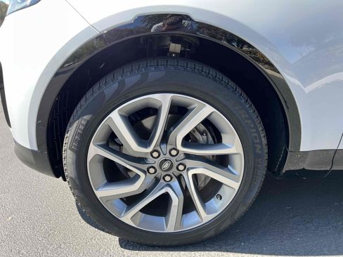 Used 2020 Land Rover Discovery Landmark image 70