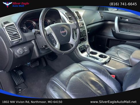 Used 2008 GMC Acadia SLT w/ Convenience Package FWD image 8