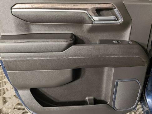 Certified 2023 Chevrolet Silverado 1500 LTZ w/ LTZ Premium Package image 33